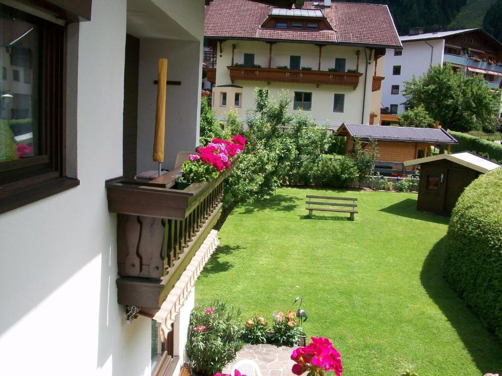 Gaestehaus Tramnitz Mayrhofen Δωμάτιο φωτογραφία